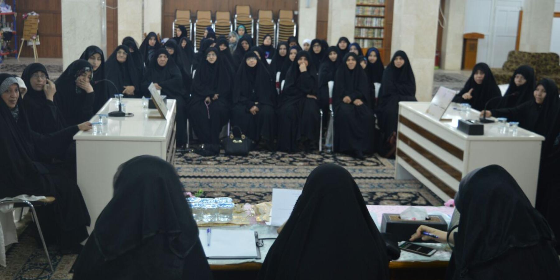 شعبة التعليم الديني النسوي في العتبة العلوية تطلق سلسلة مسابقات إضاءات علوية